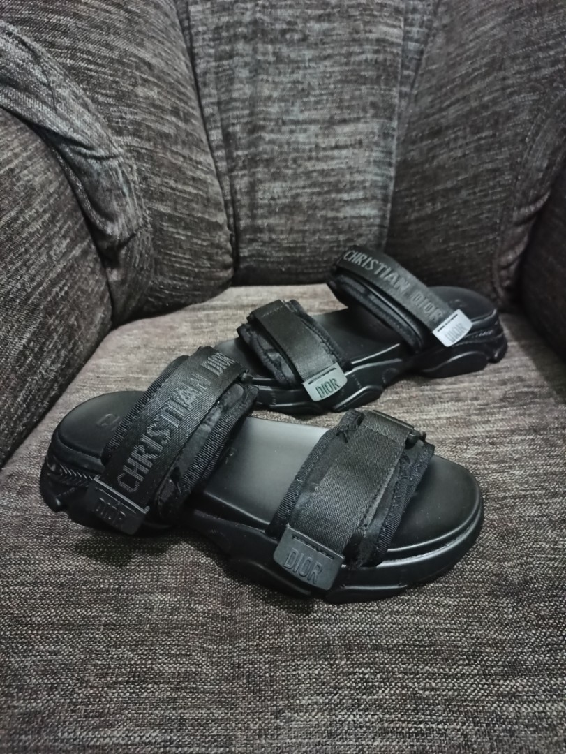 christian dior sandals, Women's Fashion, Footwear, Flats & Sandals on Carousell