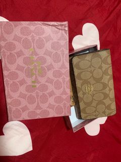 (Category: ) located in . Submitted by REXNIVA (Listing ID 1183517422, Image 1). Description: .
