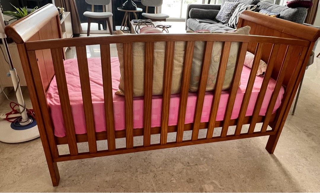 Solid wood COT Bed 3 in 1 Cherry Aspen Babies Kids Baby