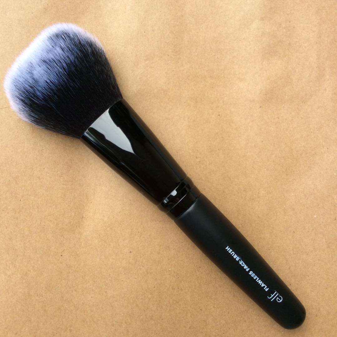 ELF Flawless Face Brush (Authentic), Beauty & Personal Care, Face
