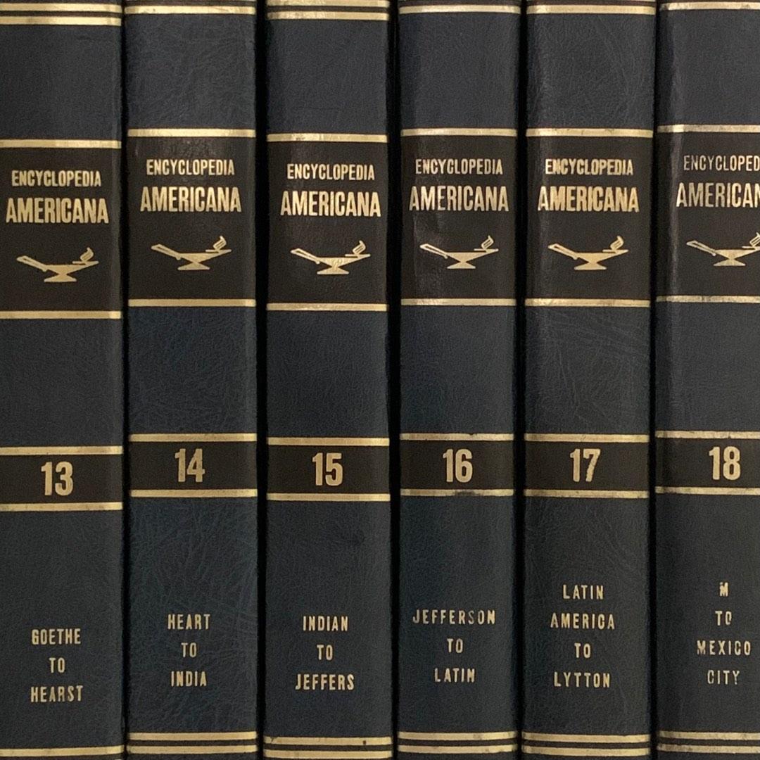 百科事典、エンサイクロペディア、アメリカーナのシリーズが30冊 ...