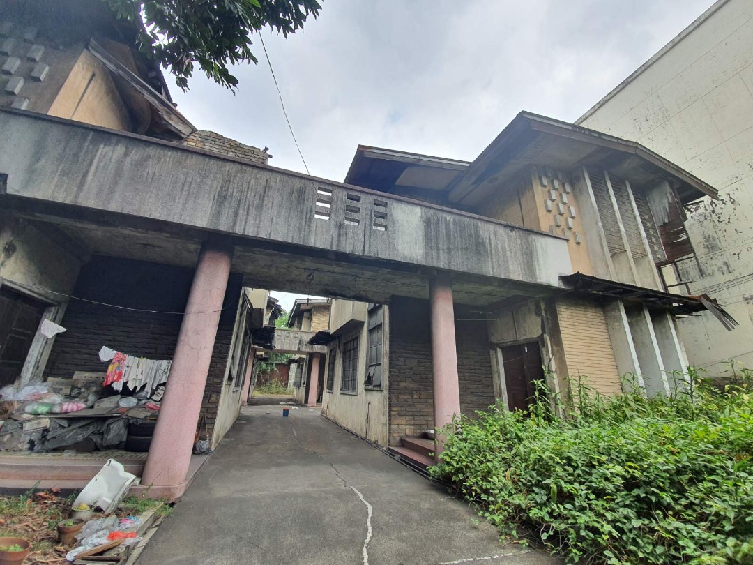 (Category: ) located in . Submitted by Broker5608 (Listing ID 1183528590, Image 1). Description: .