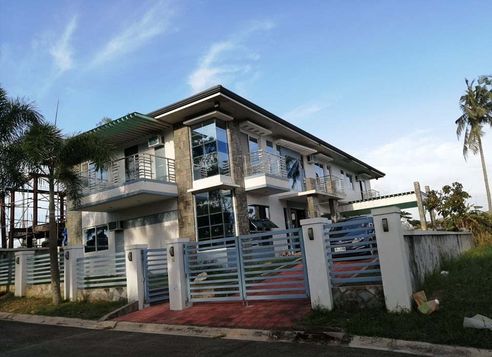 FOR SALE House and Lot in Tagaytay, Near Good Shepherd, Aroma Hotel