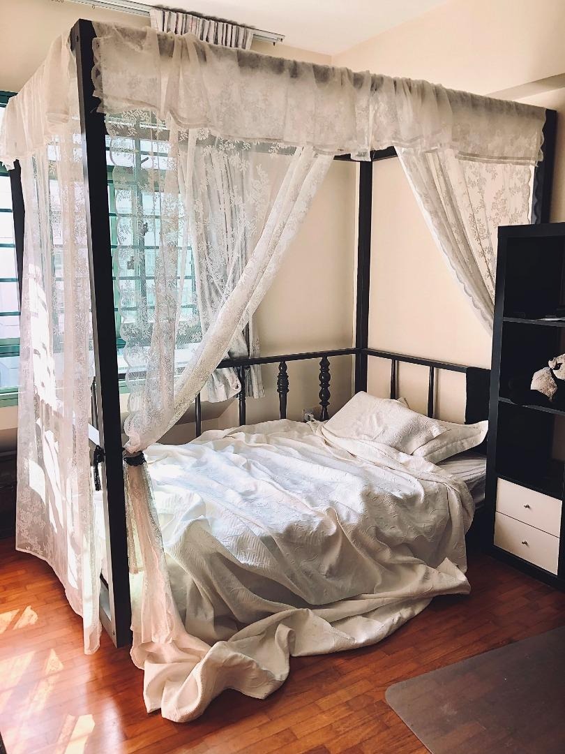 Fourposter bed, Furniture & Home Living, Furniture, Bed Frames