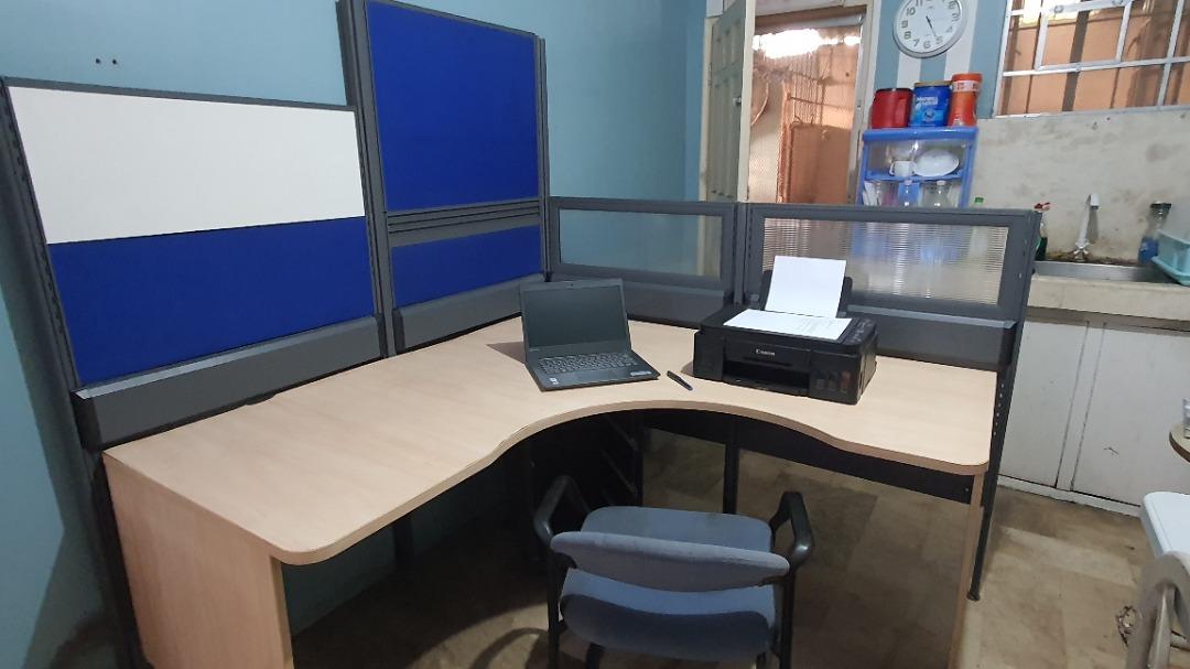 Garage Sale Series Executive Cubicle with Table, Furniture & Home