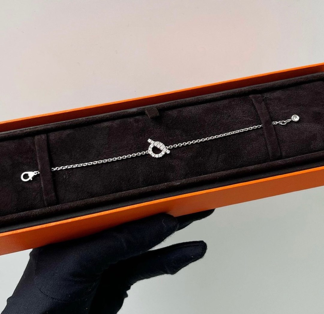 Hermes Finesse Bracelet White Gold/Diamond, Luxury, Accessories on Carousell