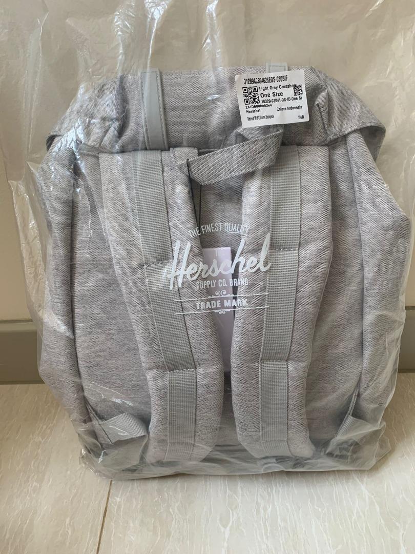 Herschel retreat light top grey
