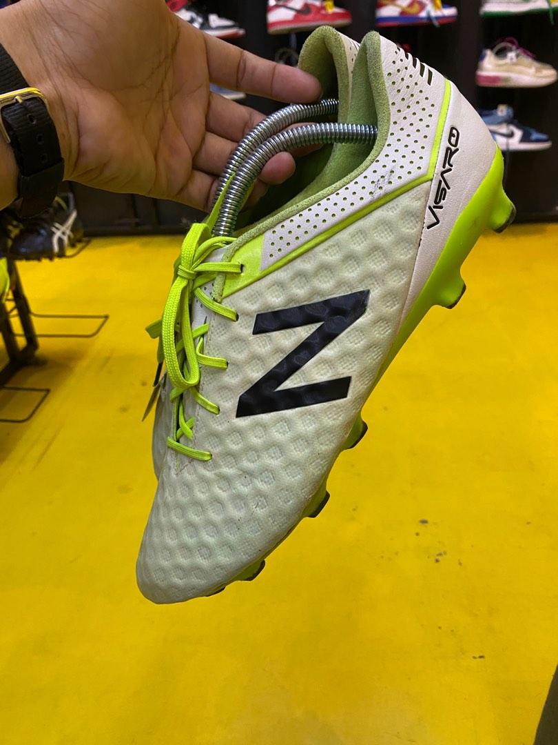 Kasut bola new balance new arrivals