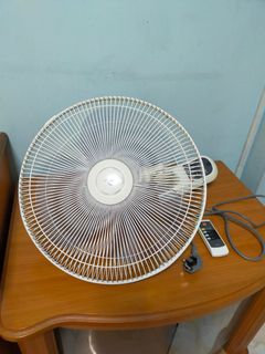 (Category: ) located in . Submitted by hp1817 (Listing ID 1183515708, Image 1). Description: .