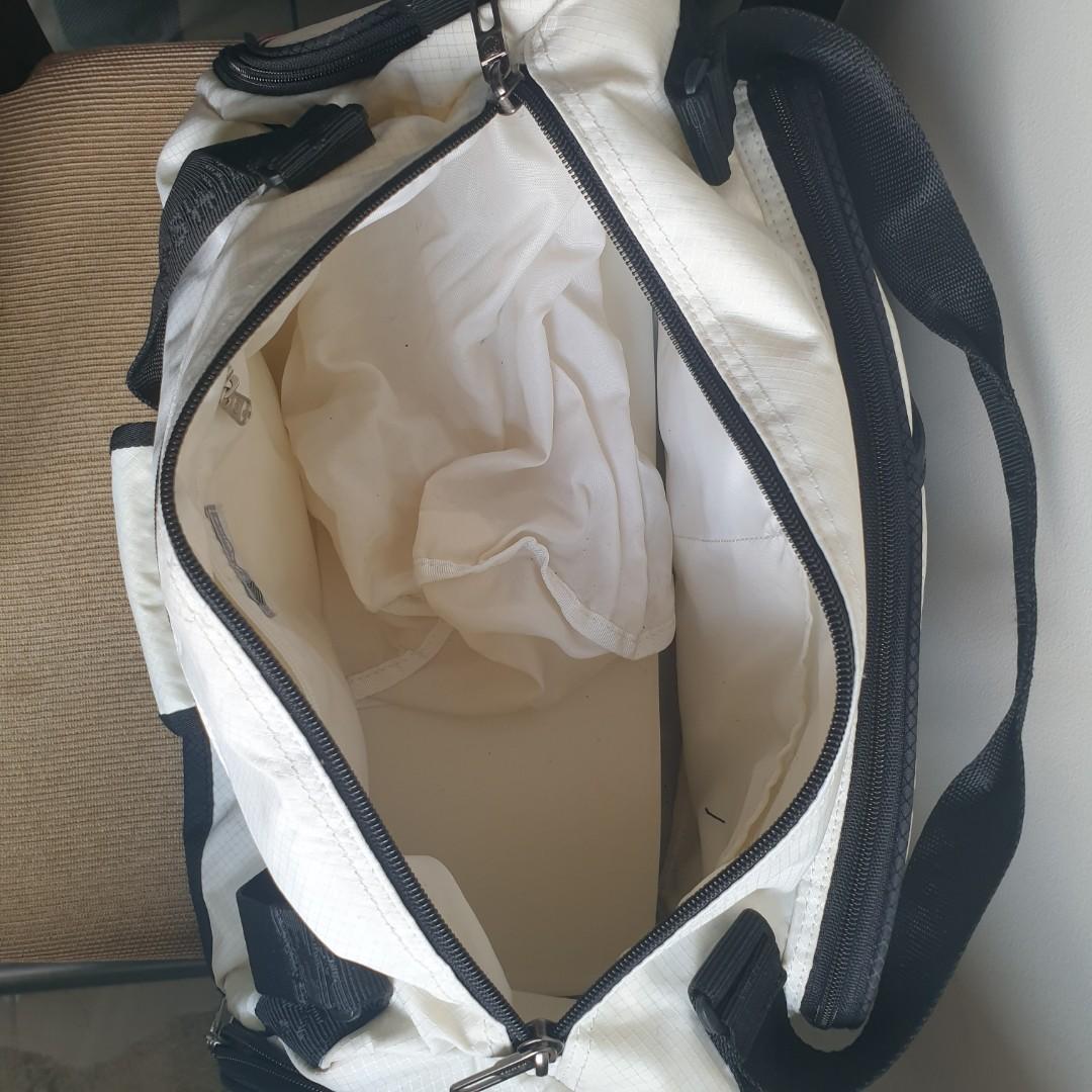 KSwiss Duffle bag, Women's Fashion, Bags & Wallets, Crossbody Bags on