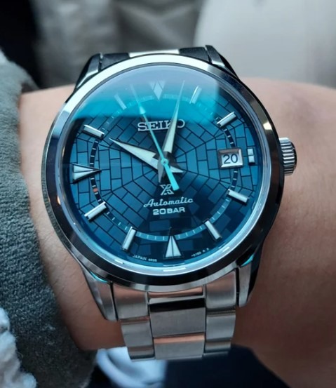 Seiko alpinist 2025 azul