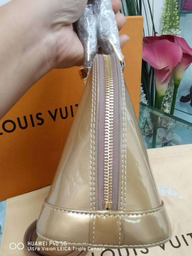 Louis Vuitton Beige Poudre Monogram Vernis Alma GM Handbag - LuvLuxe