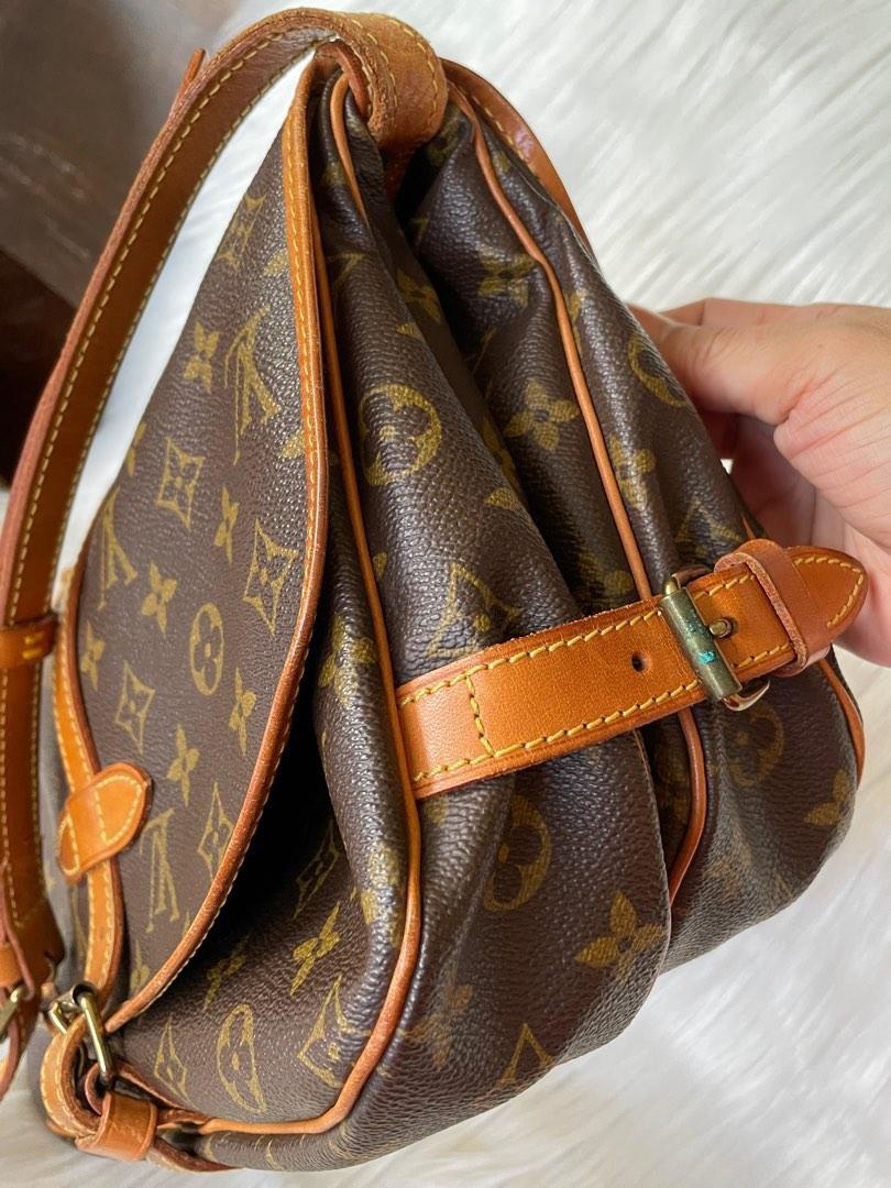 Louis Vuitton Saumur (Category: Luxury Bags & Wallets) located in Mandaue City. Submitted by jane2872 (Listing ID 1179382600, Image 3). Description: Authentic size 30 Vintage Sign of Usage only Nice Patina No Box No Dustbag Final Price + Shipping (LBC) MOP: Bank Transfer .