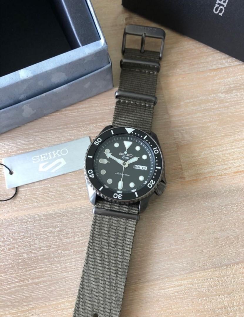 Seiko 5 sports style sales automatic srpd65k4