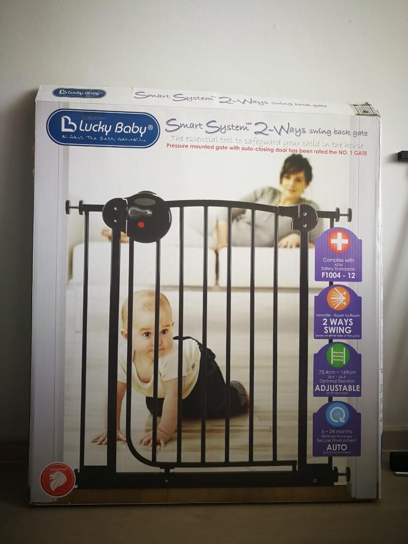 Lucky baby shop safety gate