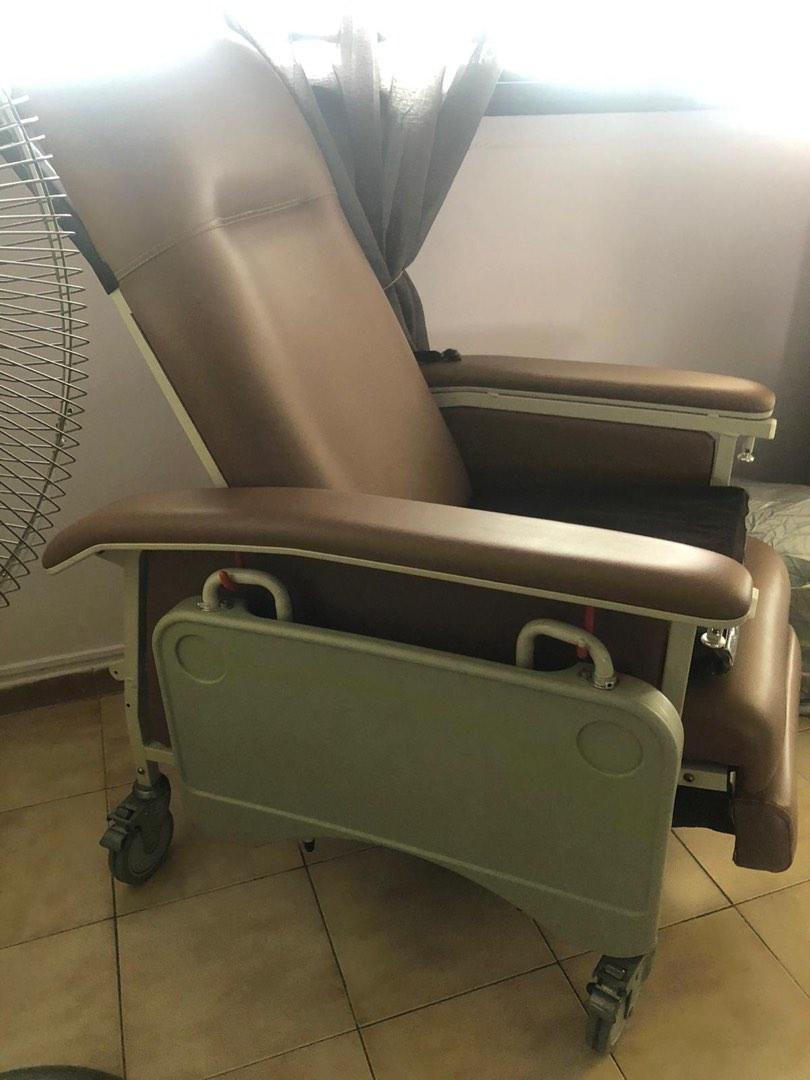 Manual Mobile Recliner Geriatric Chair with Tray, Furniture & Home