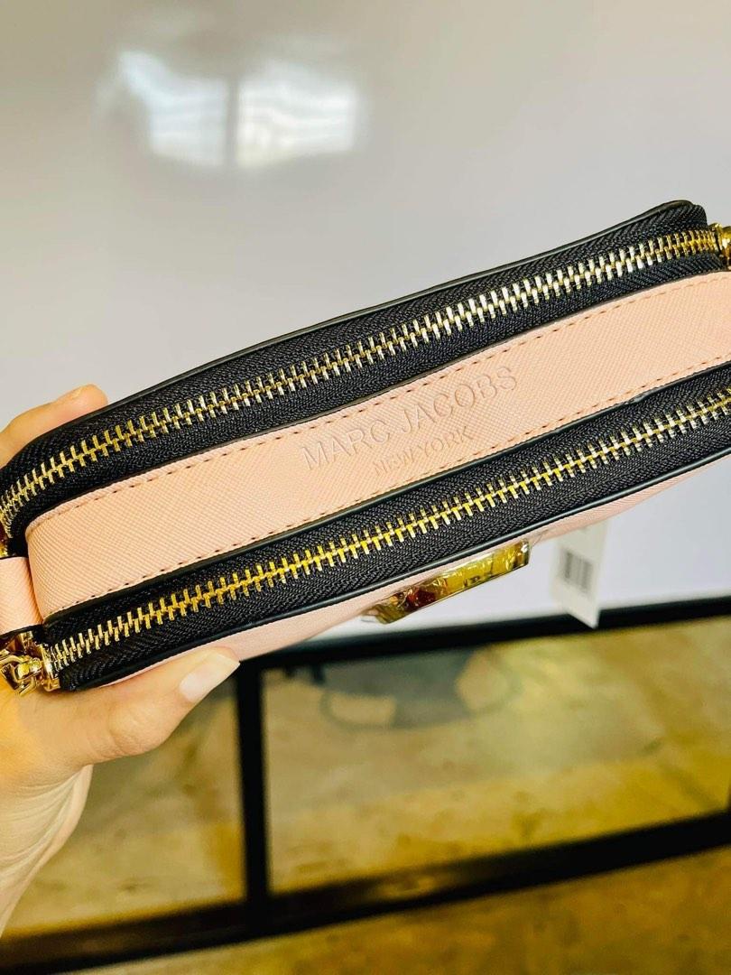 Marc Jacobs Snapshot (pastel pink), Women's Fashion, Bags & Wallets, Crossbody Bags on Carousell
