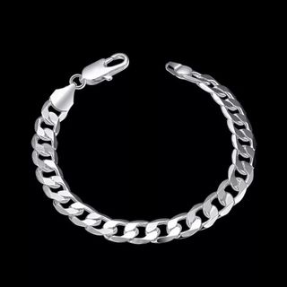 (Category: ) located in . Submitted by jewelbox5 (Listing ID 1183616862, Image 1). Description: .