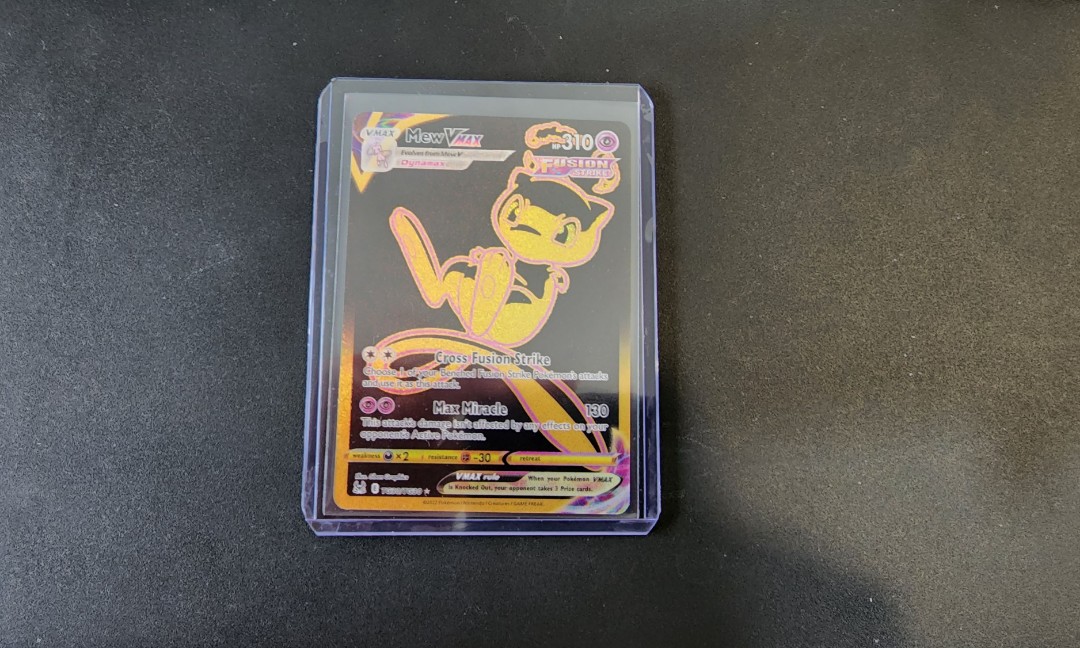 Pulling the MEW VMAX GOLD CARD from VMAX CLIMAX (Pokemon Cards Opening) 