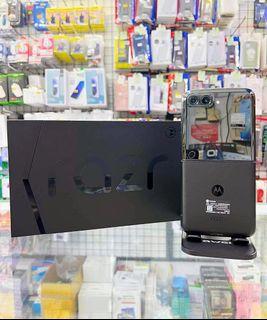 Motorola Razr 2022 5G (Google Play Supported)