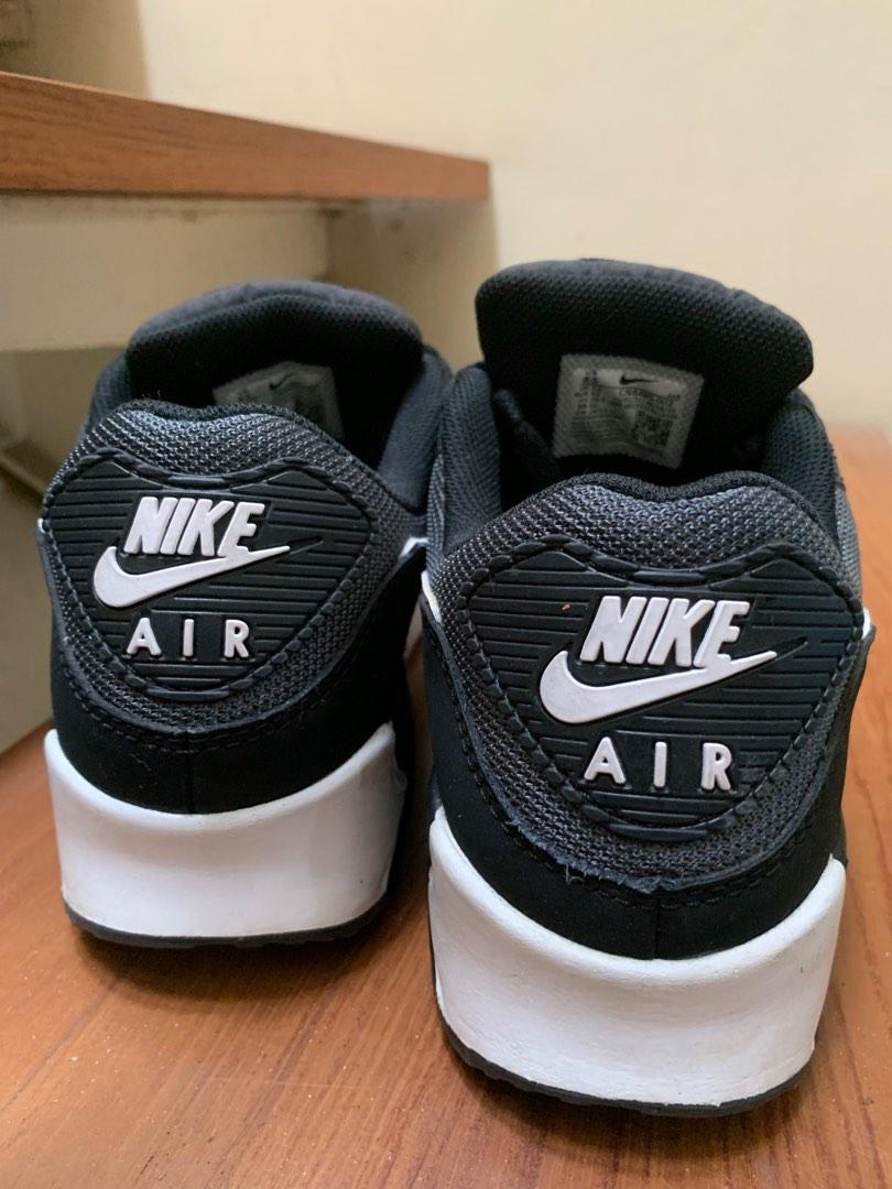 Nike Air Max 90 30th Anniversary, Fesyen Pria, Sepatu , Sneakers di  Carousell