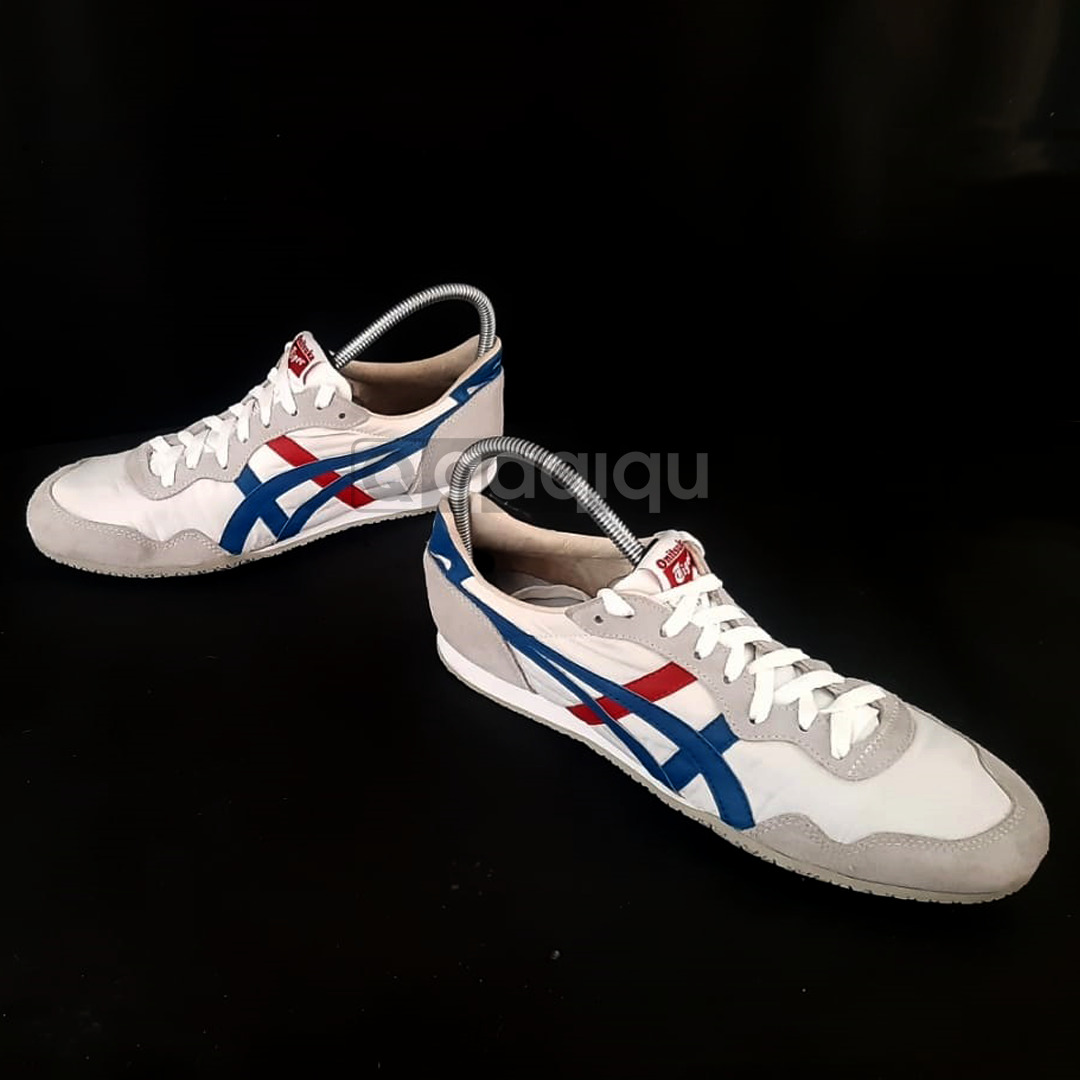 D109l onitsuka on sale