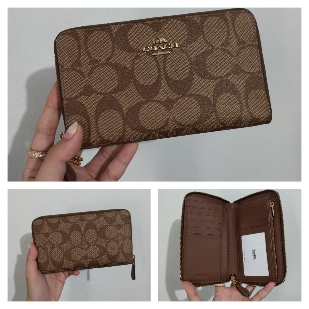 Original Coach Medium Wallet, Women's Fashion, Bags & Wallets, Wallets