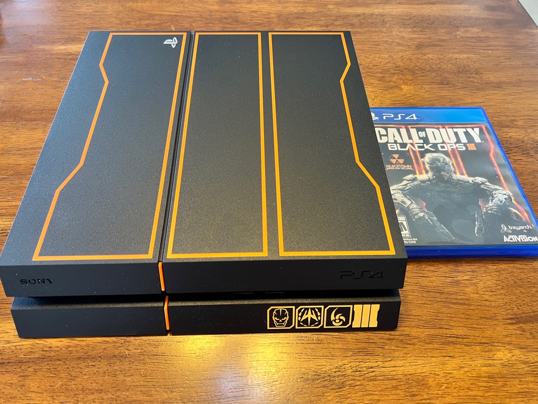 PS4 1TB Call of Duty Black Ops 3 Limited Edition Console + Black Ops 3