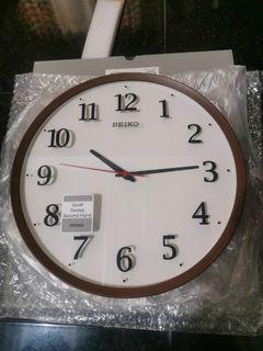 Seiko Wall Clock QXA731B