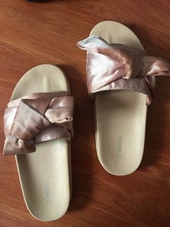 (Category: ) located in . Submitted by Missgreece (Listing ID 1183524761, Image 1). Description: .