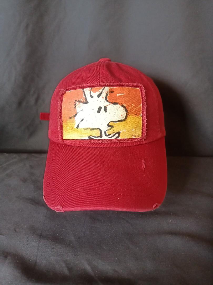 Snoopy cap, Fesyen Pria, Aksesoris, Topi di Carousell