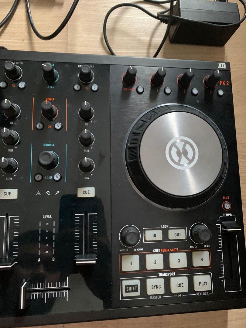 Traktor S2 MK2 dj controller, Musik & Media, Alat di Carousell