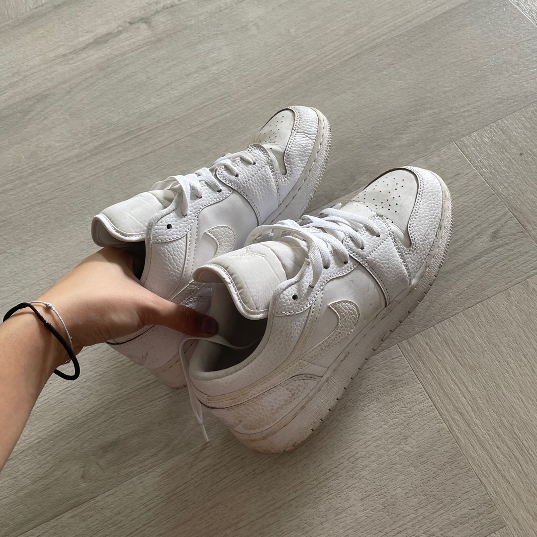 womens air jordan 1 low white