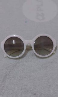 Vintage Prada round eyeglass