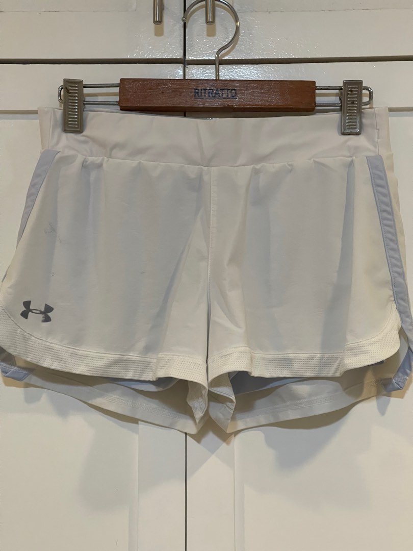 White workout shorts, Women's Fashion, Activewear on Carousell