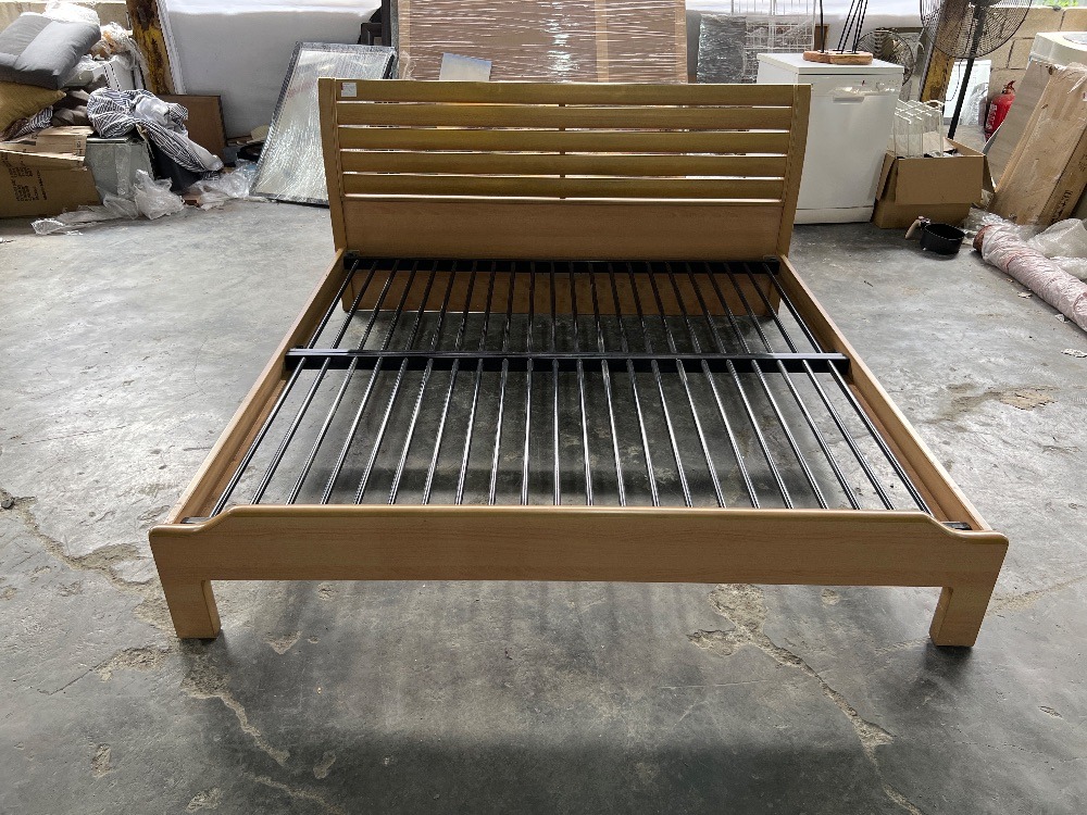 Wooden King Bed Frame with Headboard / Rangka Katil King Kayu dengan