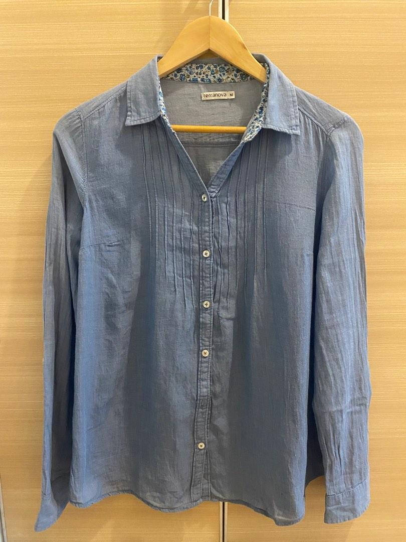 100% authentic Terranova Blue Button blouse top shirt Medium LIKE NEW (Category: Longsleeves) located in Quezon City. Submitted by ayeeonlineph (Listing ID 1183806619, Image 2). Description: 100% authentic Terranova Blue Button blouse top shirt Medium LIKE NEW Brand: Terranova Condition: Like New Color: blue Size: medium Selling Price: ₱450 Bought it at ₱1,590 Reason for selling: decluttering.