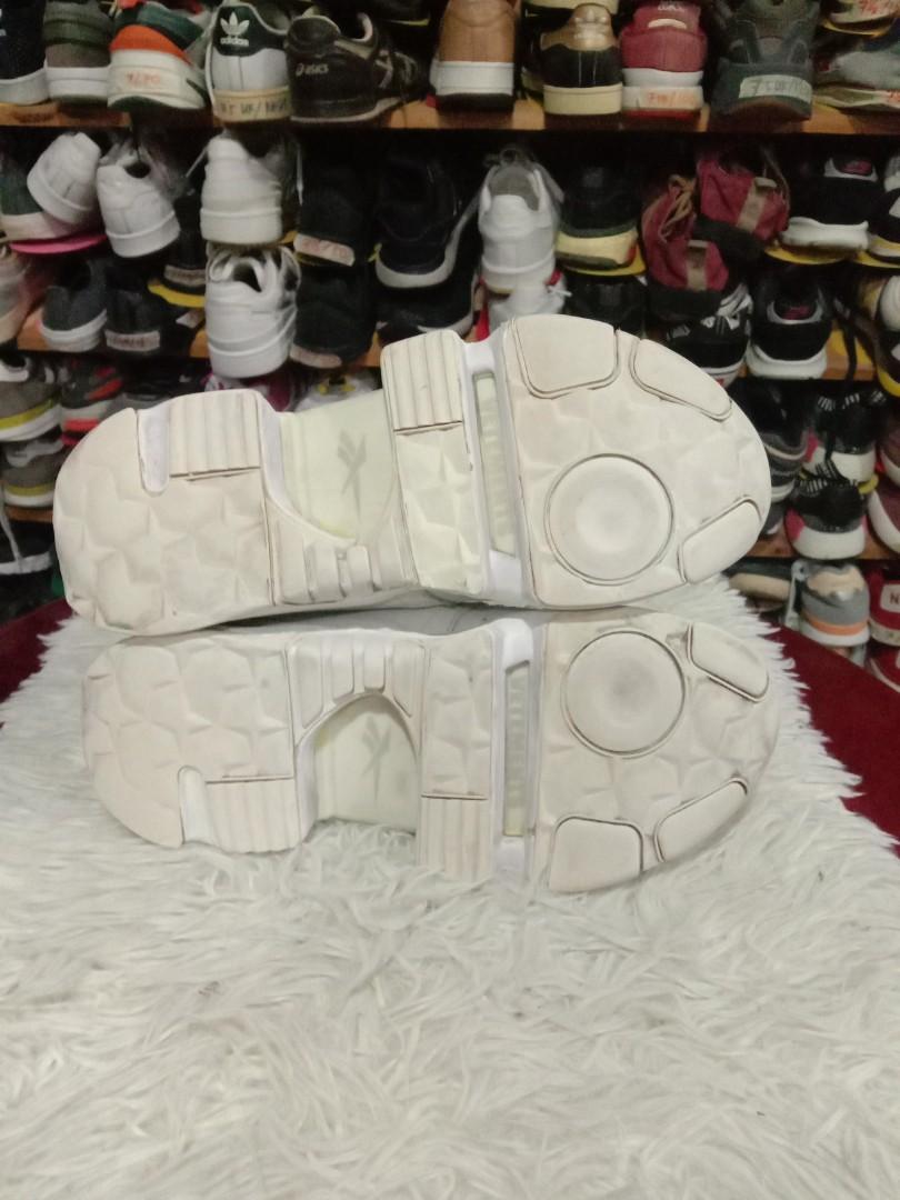 6 uk kasut reebok pump harga siap pos sm Men s Fashion Footwear Sneakers on Carousell