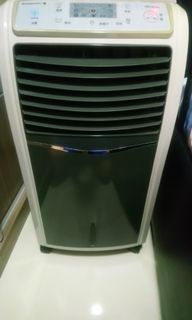 （分類：）位於 。 由 vmak888 提交（商品編號 1183841456，圖片 1）。簡介： 。