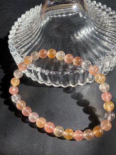 （分類：）位於 。 由 Soul.Crystal 提交（商品編號 1183807415，圖片 1）。簡介： 。