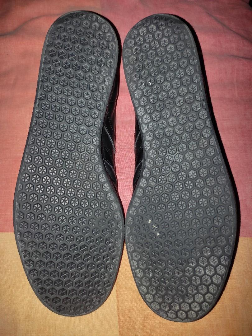 adidas gazelle black leather