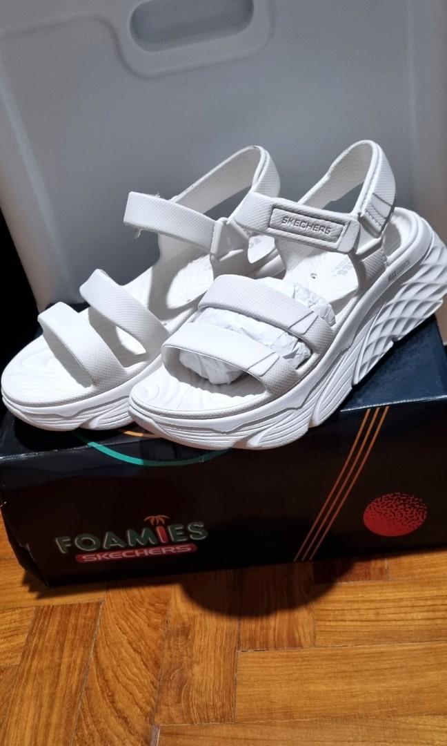 White sandals skechers store