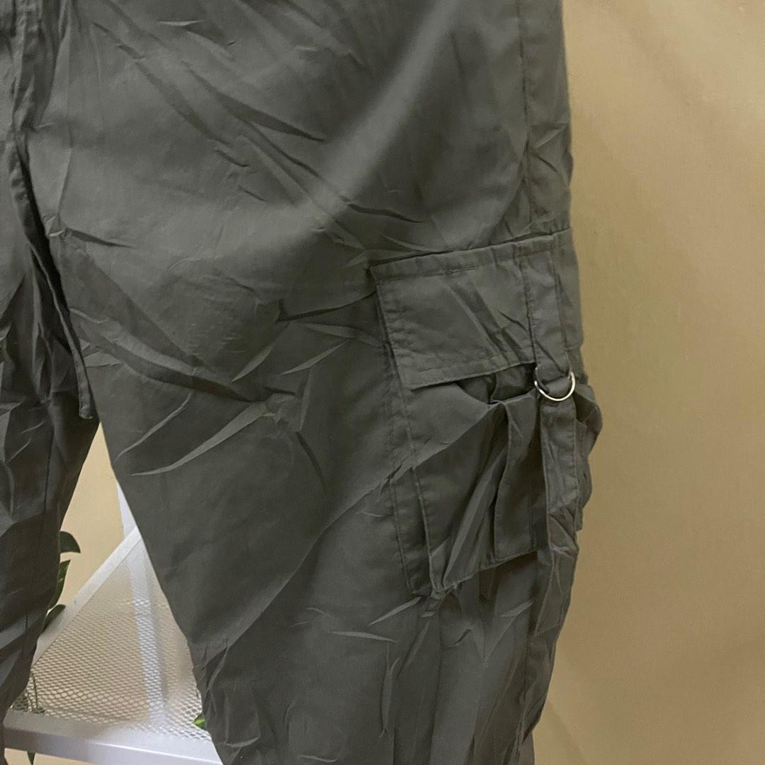 Cargo pants olive green, Men's Fashion, Bottoms, Joggers on Carousell