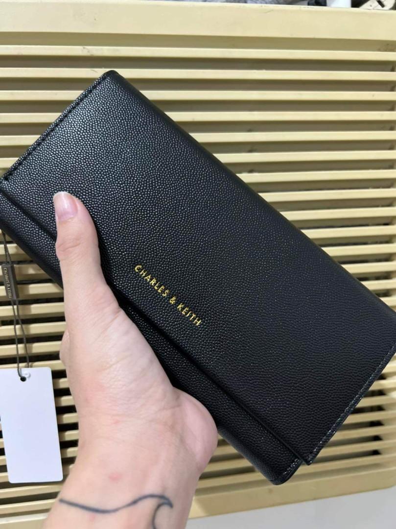 Charles & keith lon wallet, Women's Fashion, Bags & Wallets, Wallets & Card  holders on Carousell