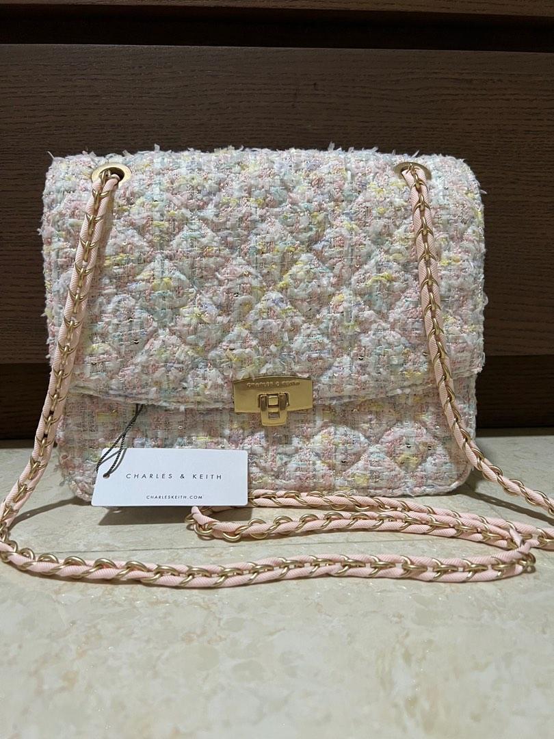 Tweed chain bag 2025