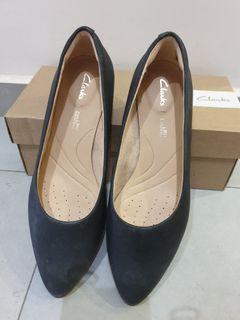Clarks Mena Bloom heels