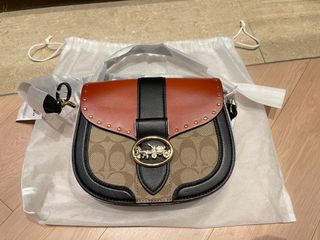 （分類：）位於 。 由 ggbbchc 提交（商品編號 1183864621，圖片 1）。簡介： 。