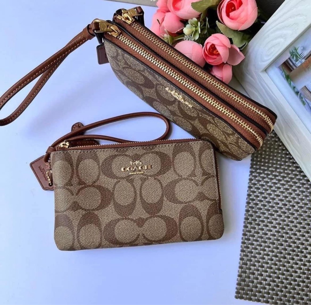 Coach signature clearance double zip wristlet