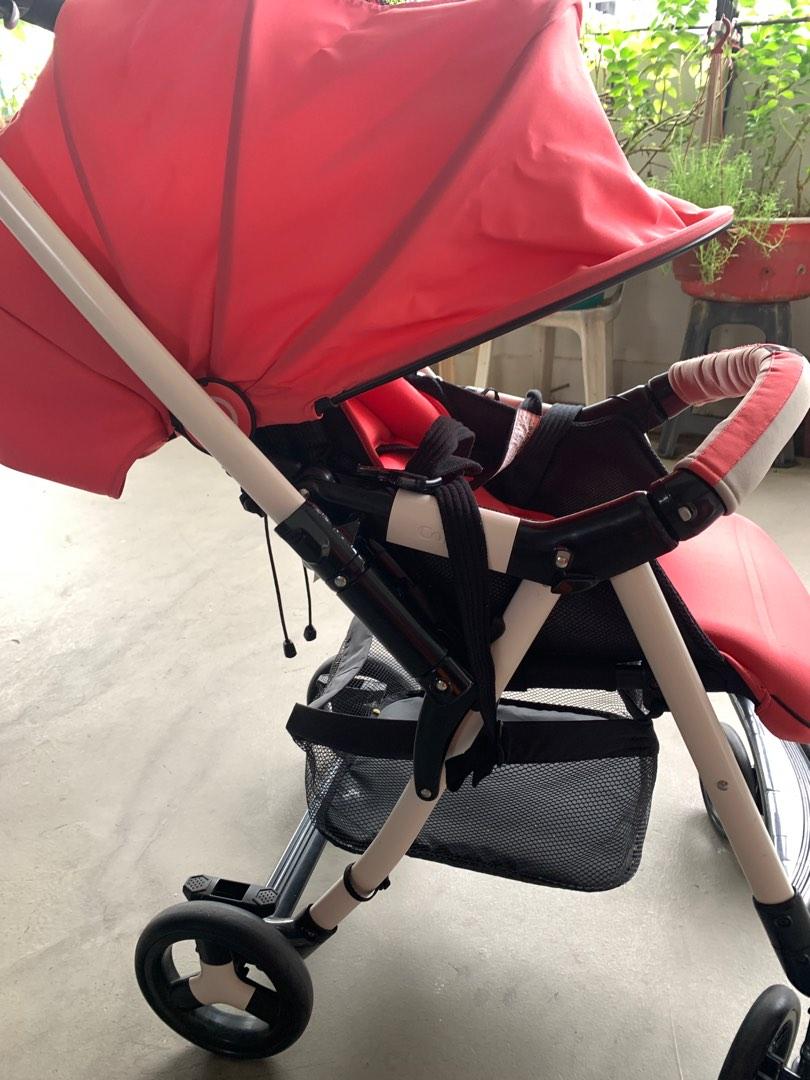 Combi UR300 Urban walker lite stroller , Babies & Kids, Going Out