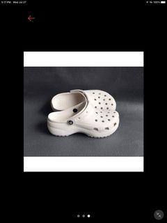 Crocs platform white